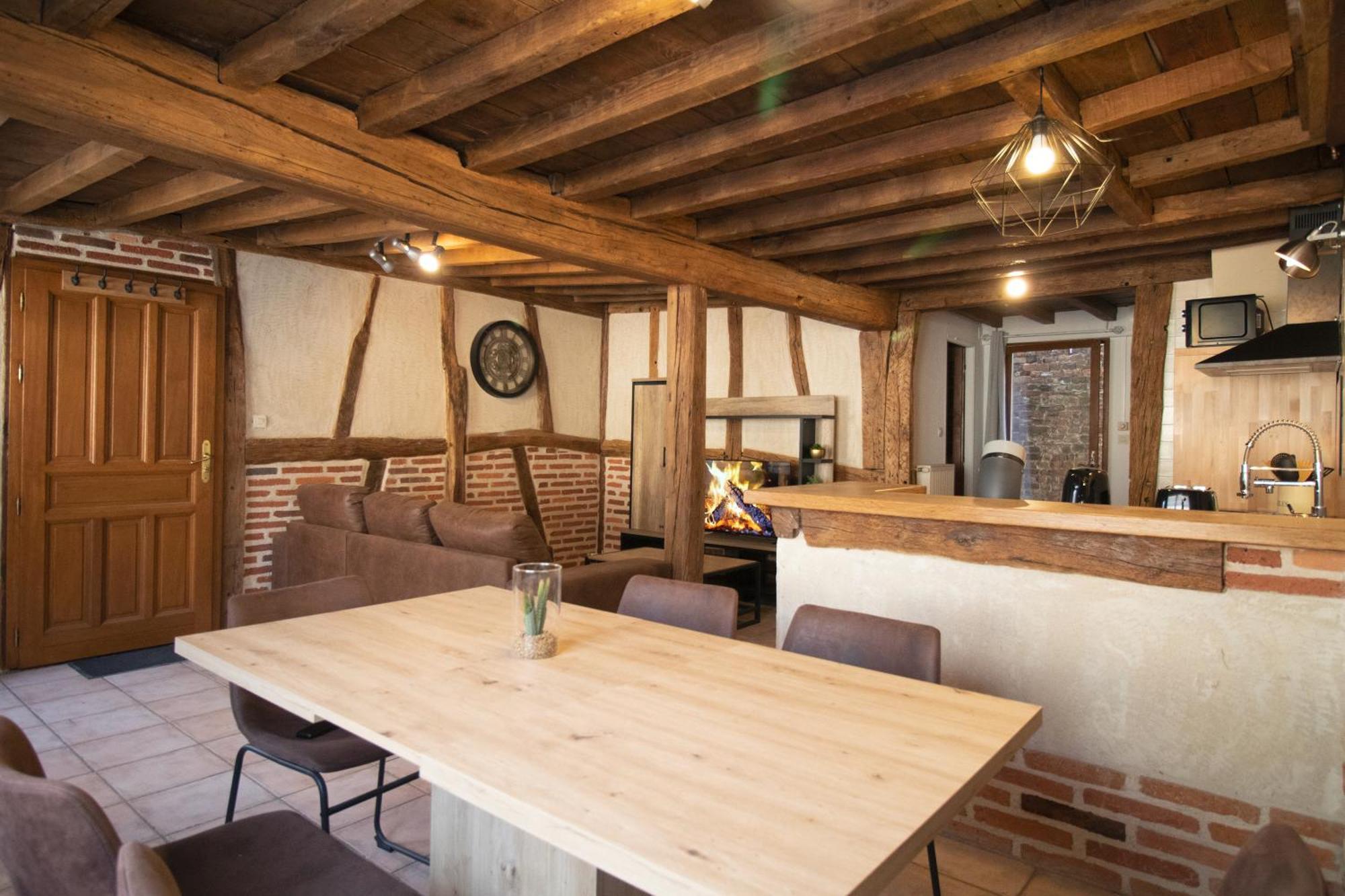 Les Chambres Tonics Montrevel-en-Bresse Exterior foto